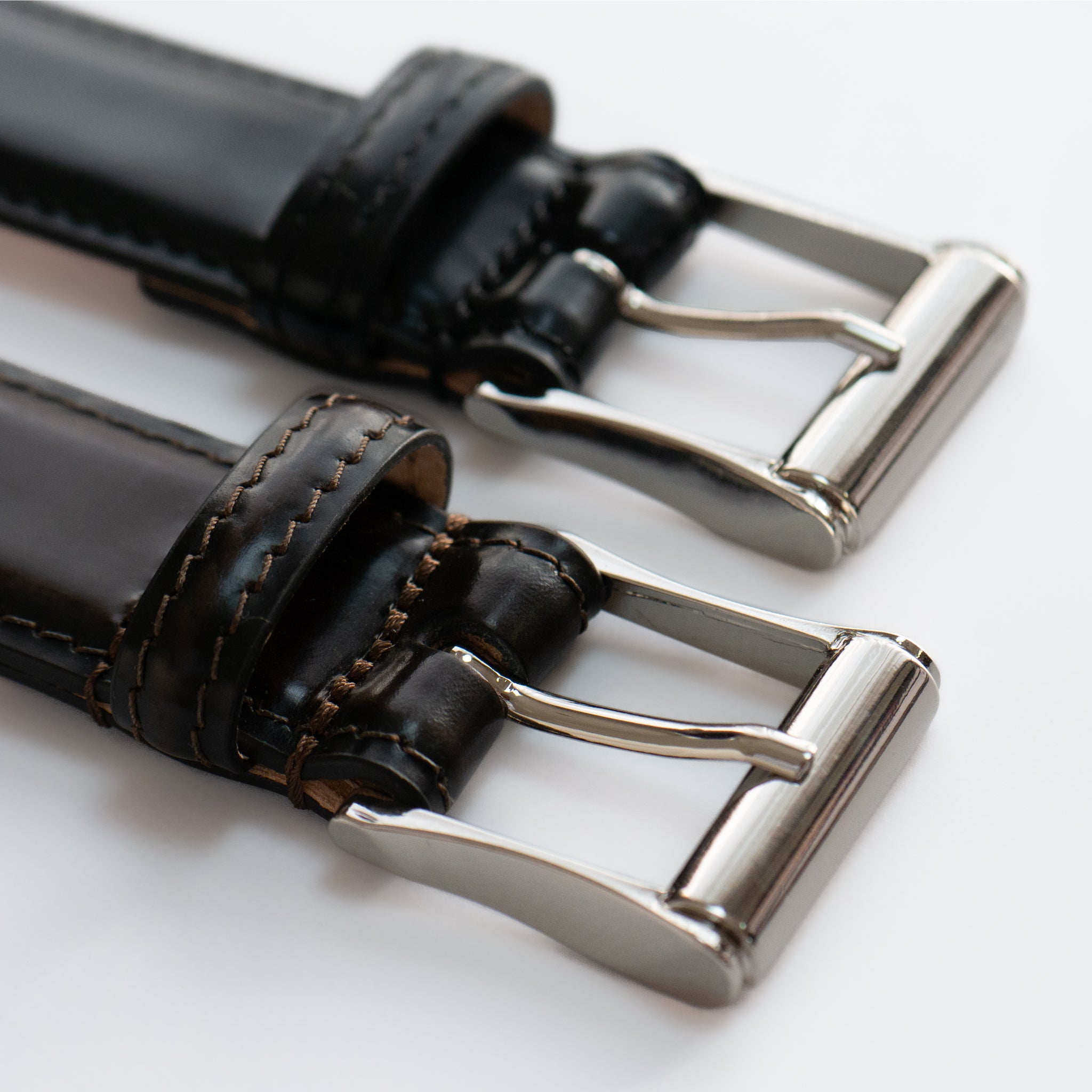 COMPACT square buckle corrected grain leather belt