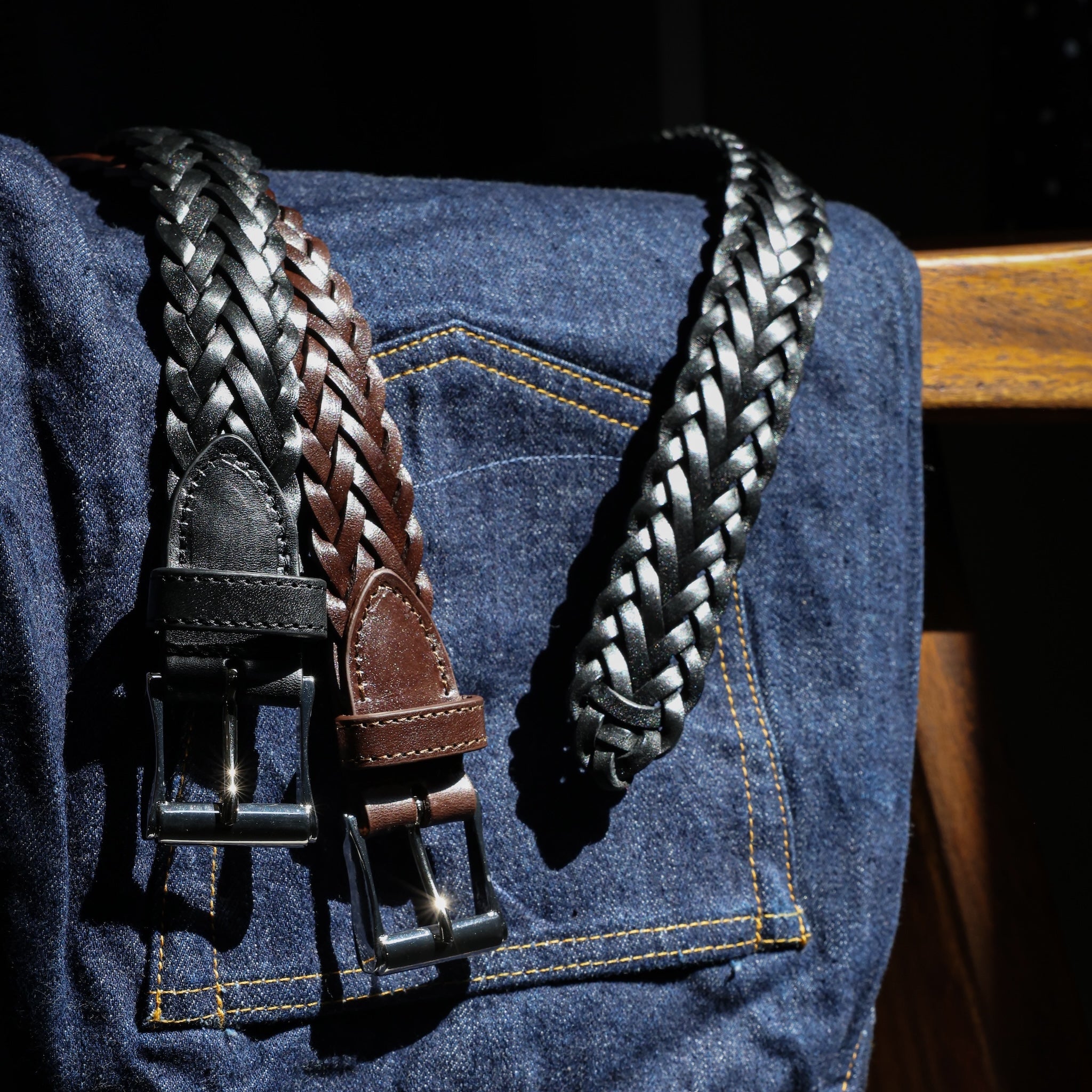 HAND-BRAIDED / COMPACT SQUAR BUCKLE MESH LEATHER BELT