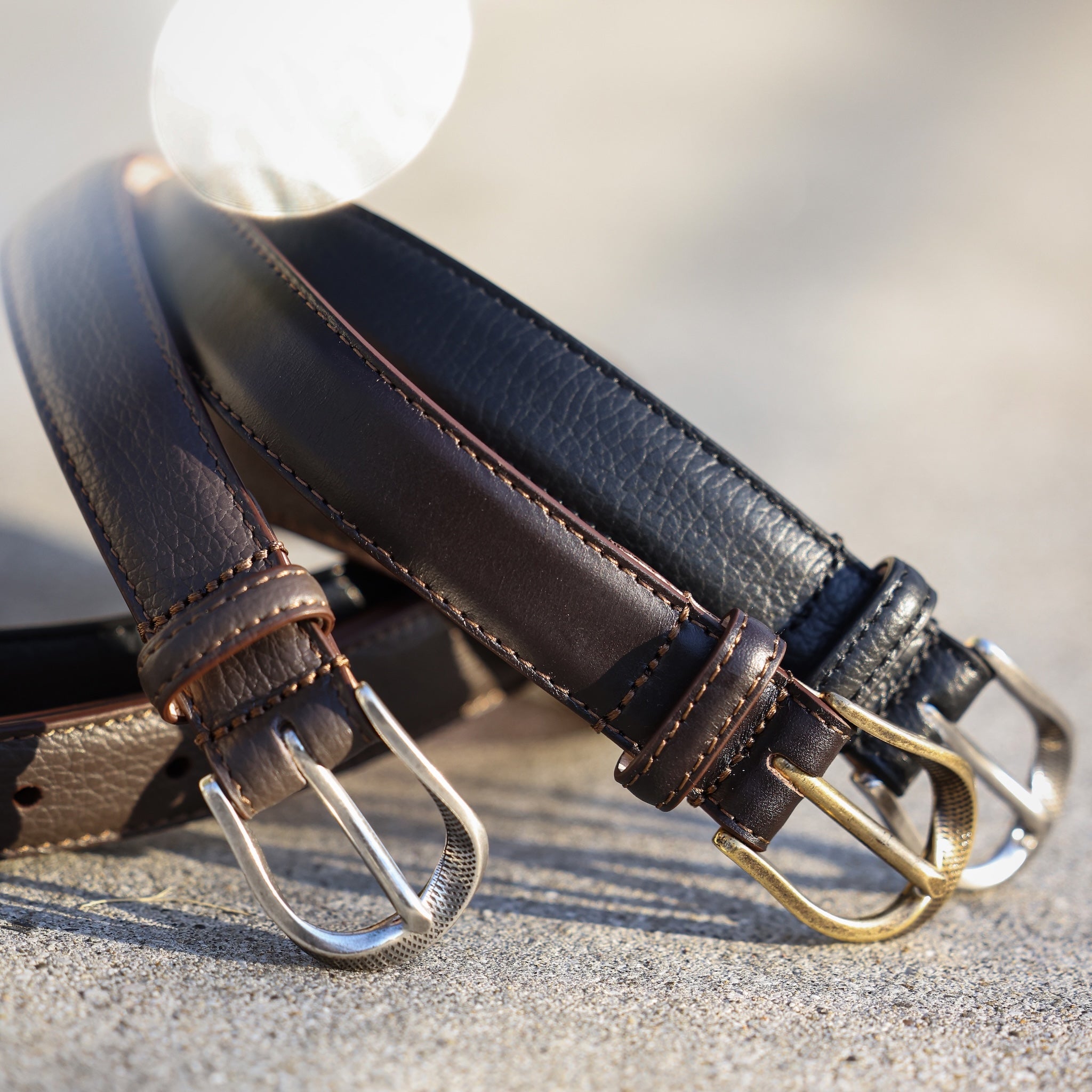 スムースレザー ツイストバックルベルト(GOLD) | 25mm