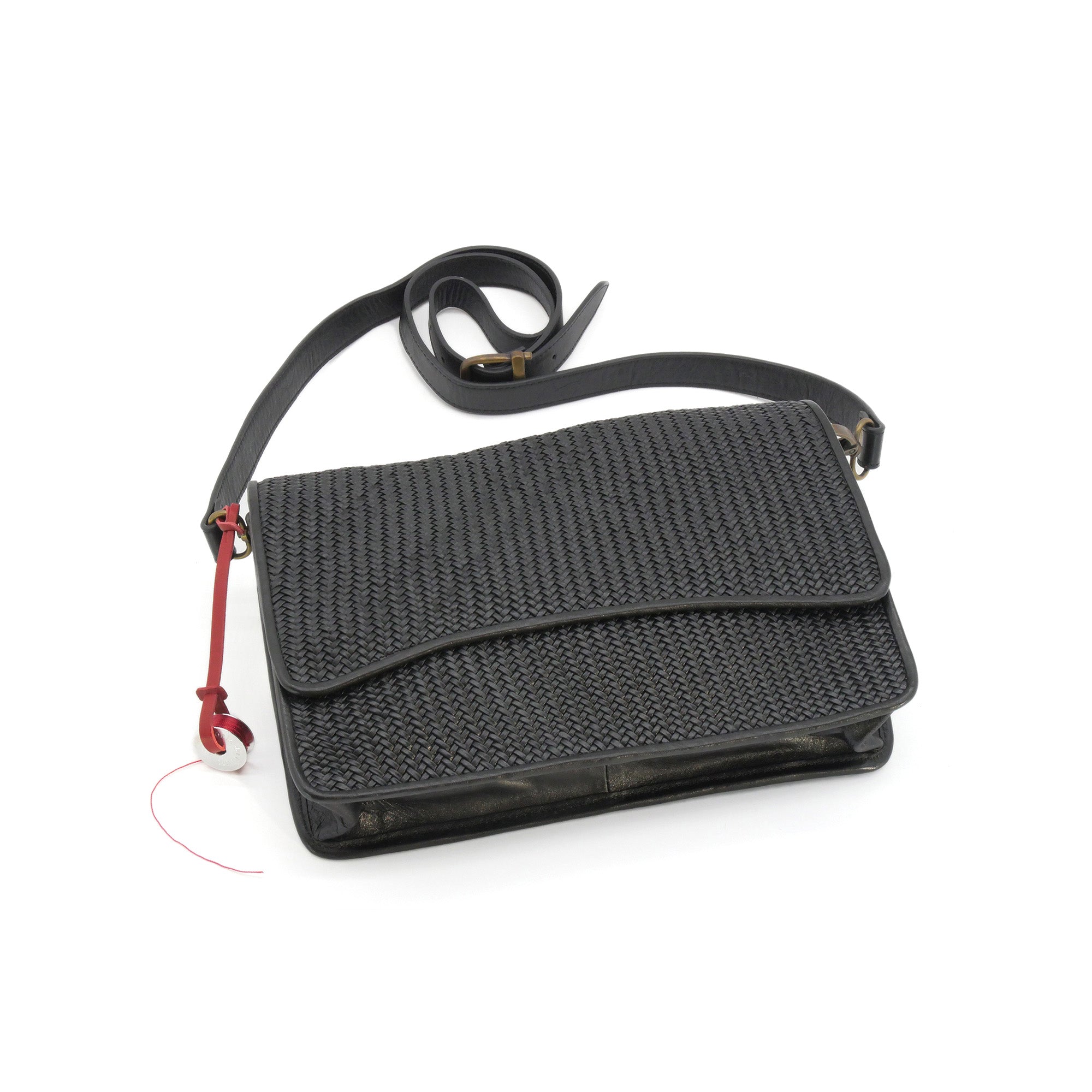 pochetta レザーイントレチャート クラッチ & サコッシュ 2way バッグ