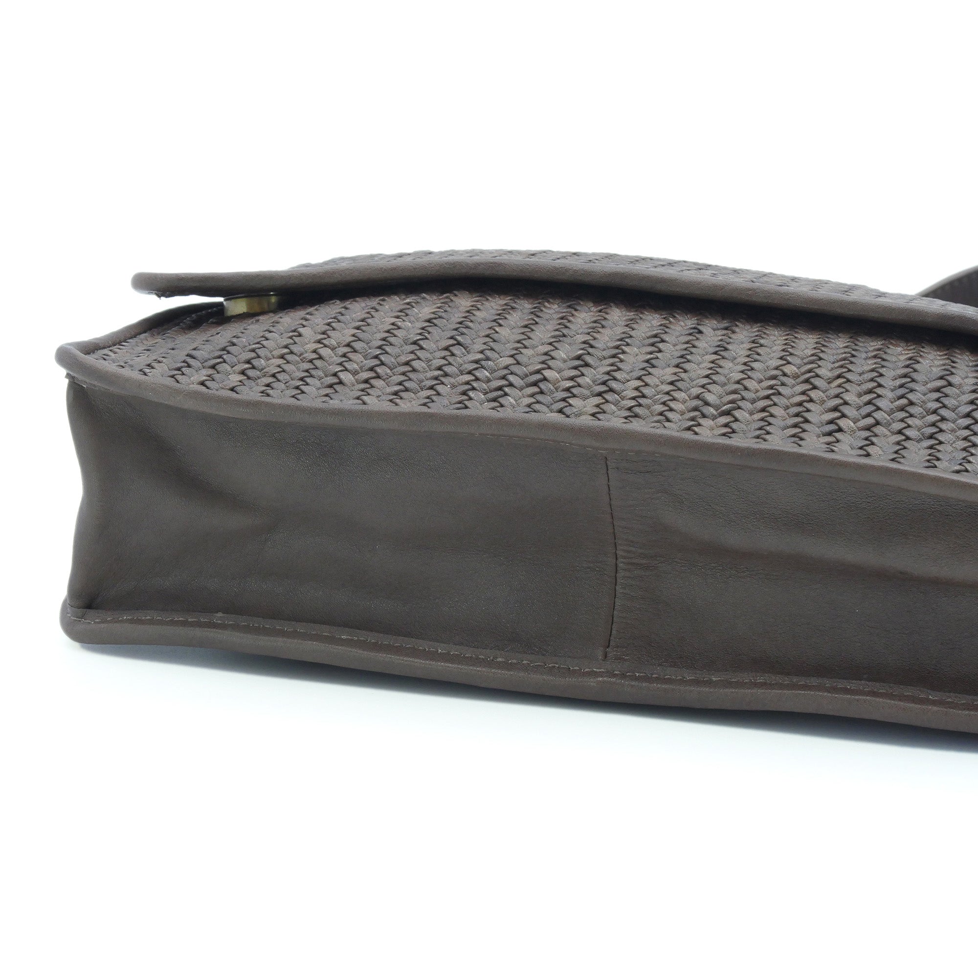 pochetta レザーイントレチャート クラッチ & サコッシュ 2way バッグ
