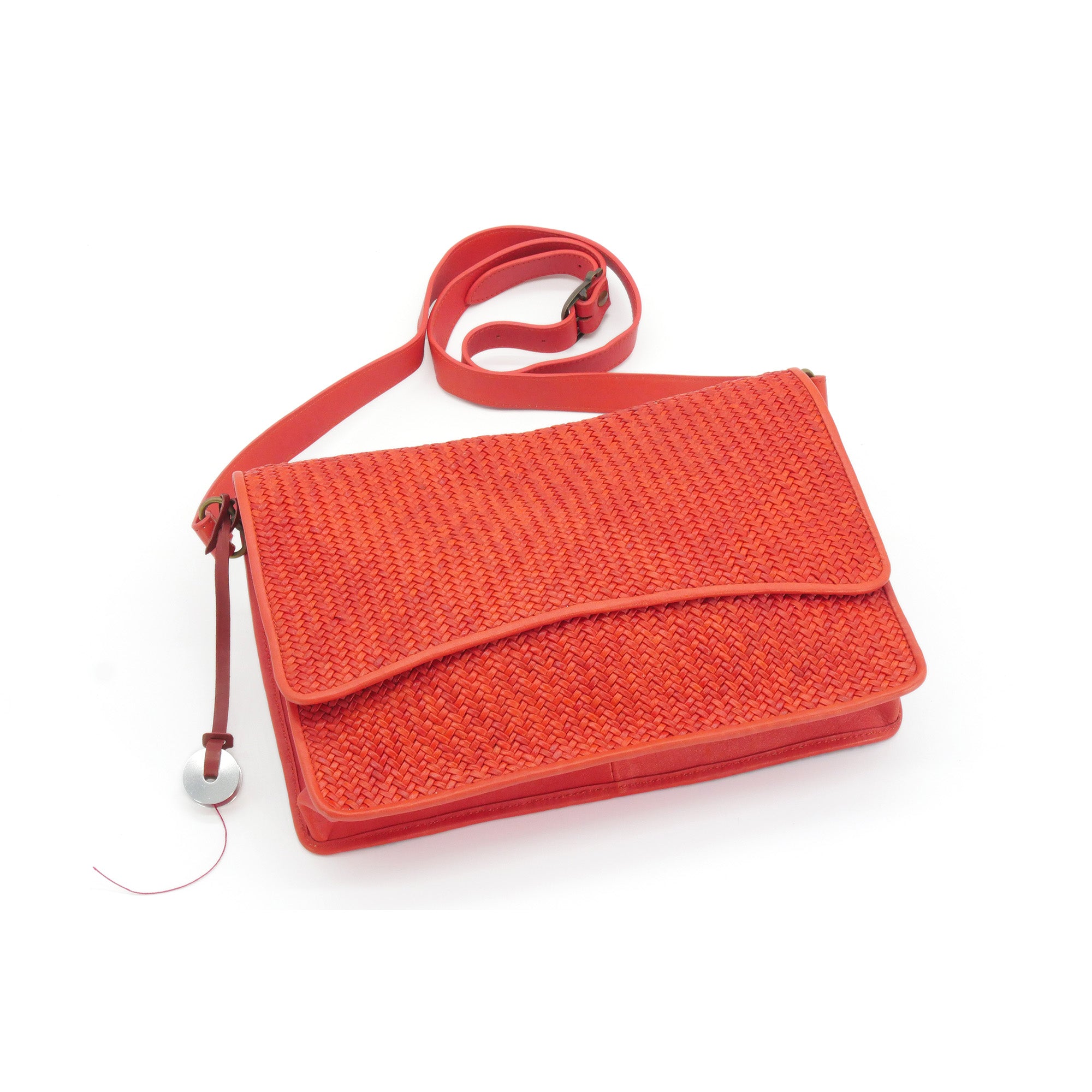 pochetta レザーイントレチャート クラッチ & サコッシュ 2way バッグ