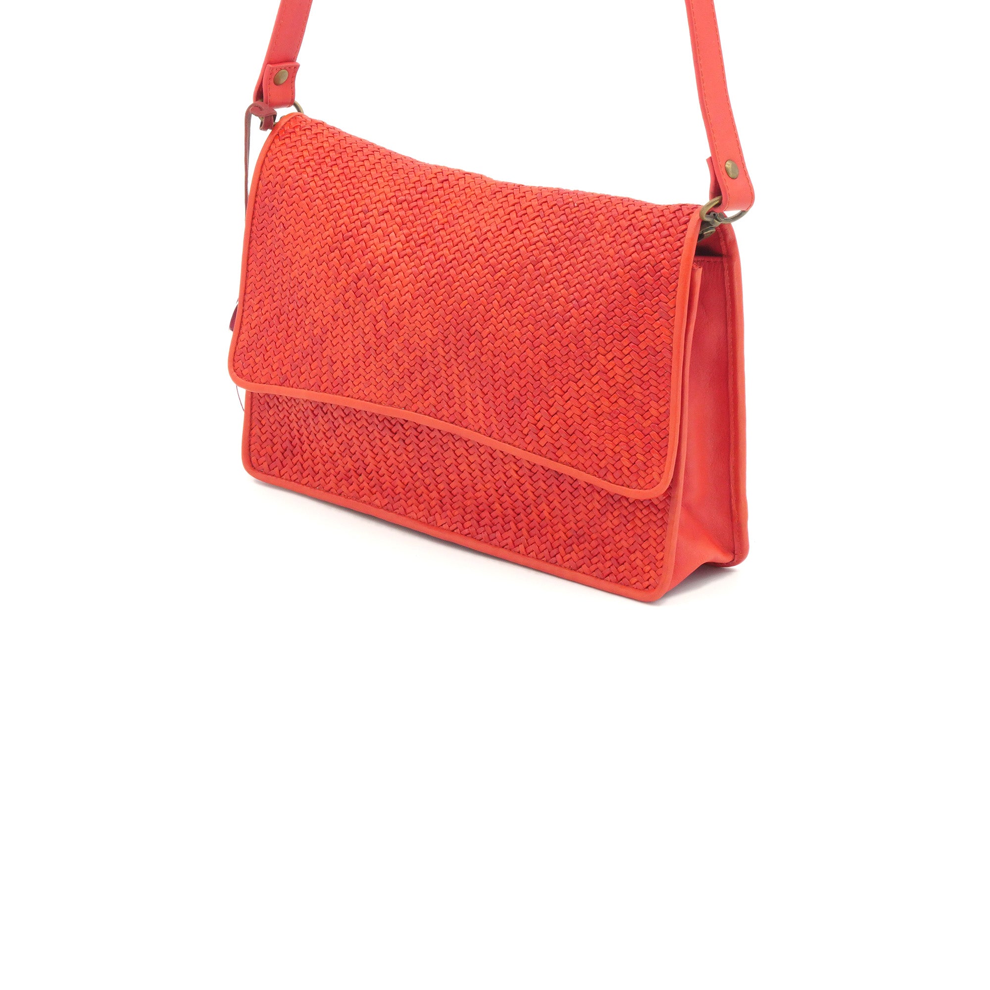 pochetta レザーイントレチャート クラッチ & サコッシュ 2way バッグ
