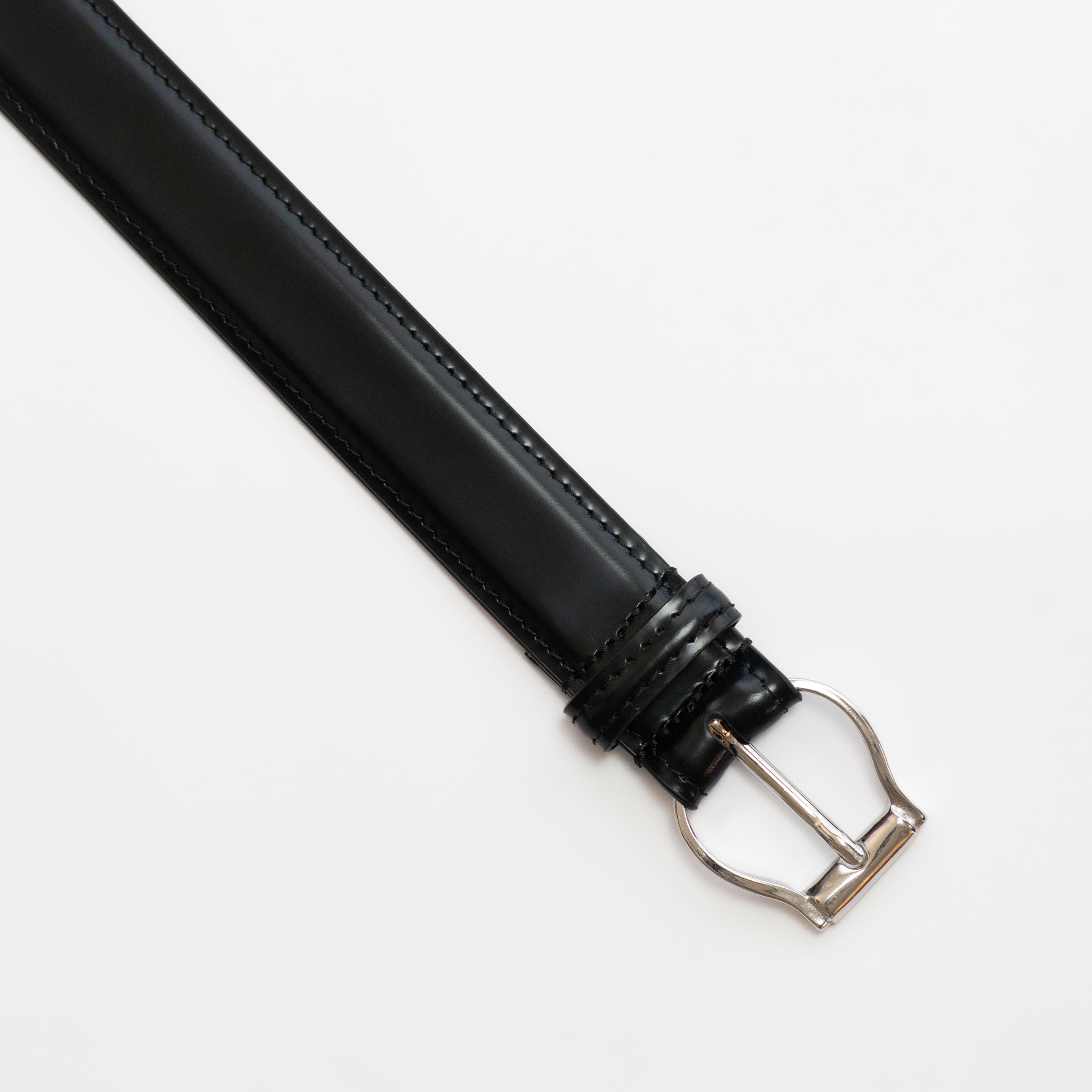 dome buckle corrected grain leather belt