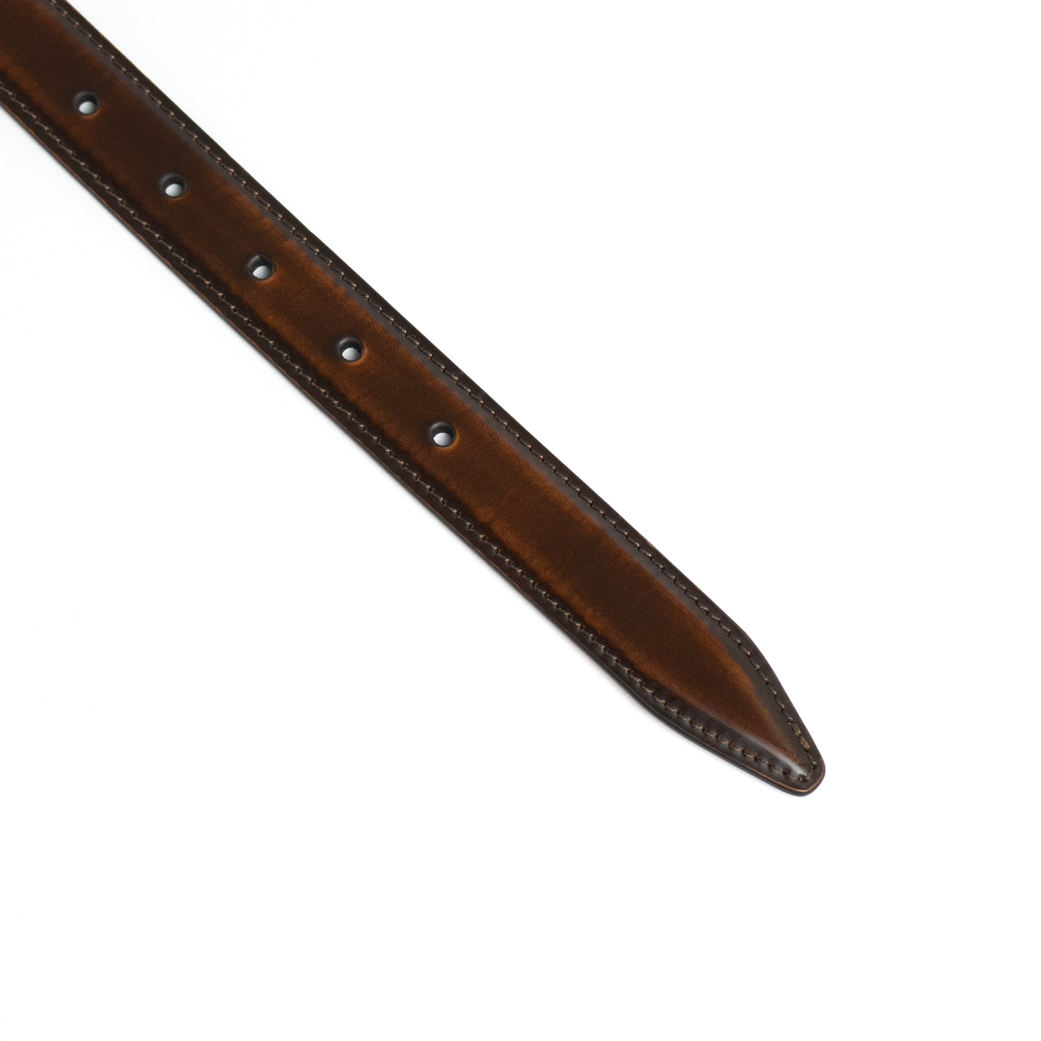 OVAL TWIST BUCKLE CORRECTED GRAIN LEATHER BELT