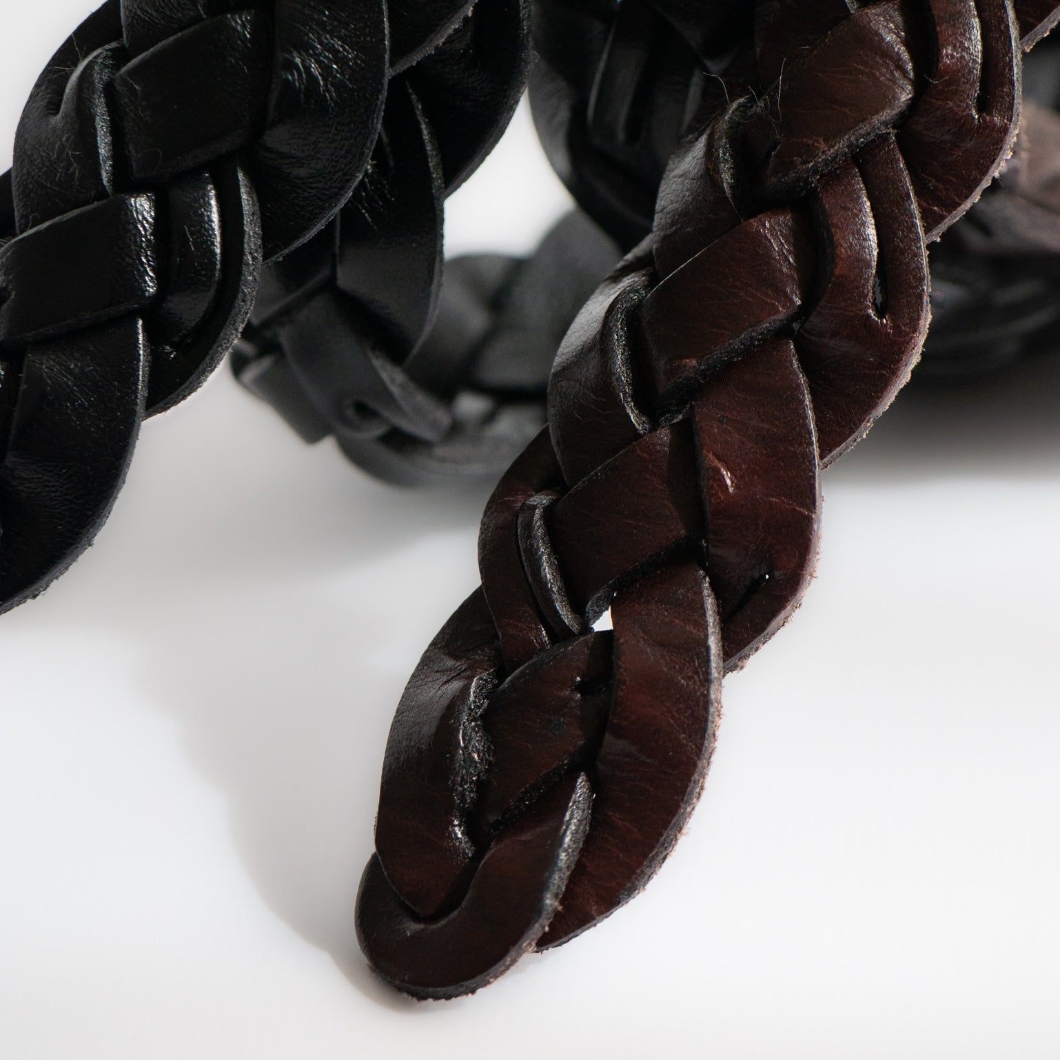 HAND-BRAIDED / asolina | leather mesh belt | W06