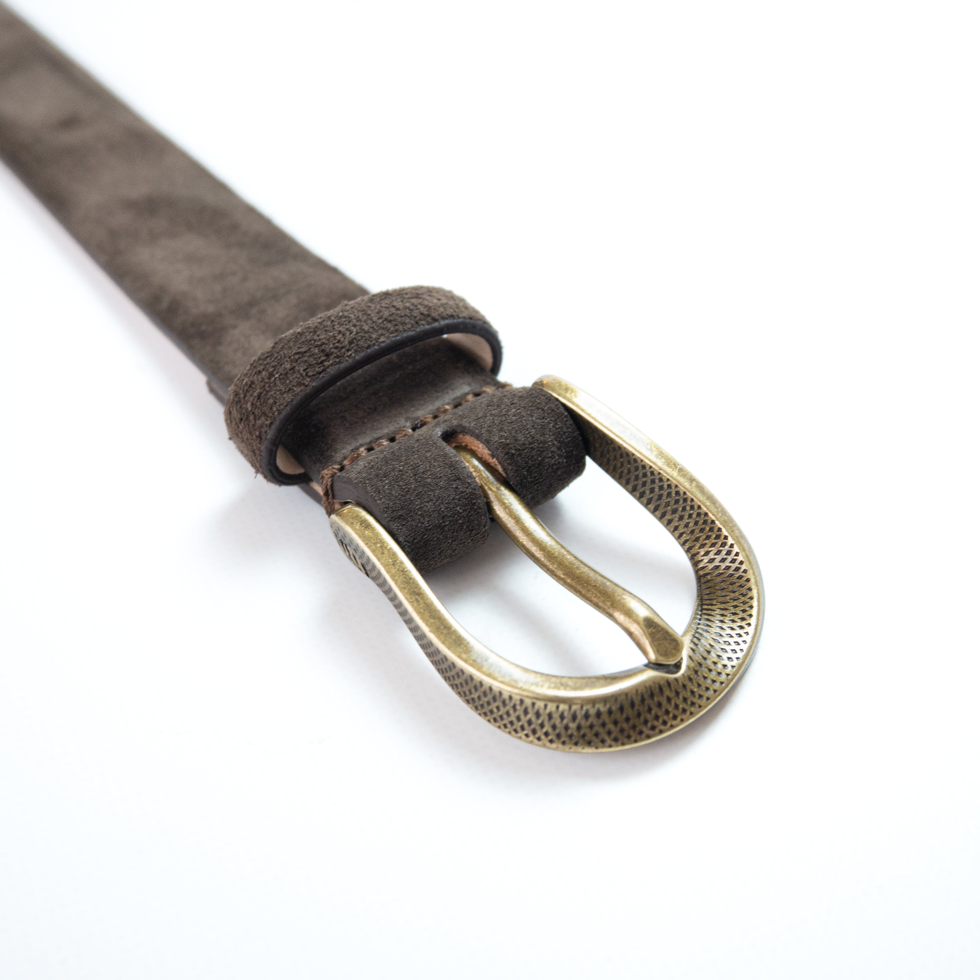 TWIST BUCKLE SUEDE BELT / GOLD BUCKLE