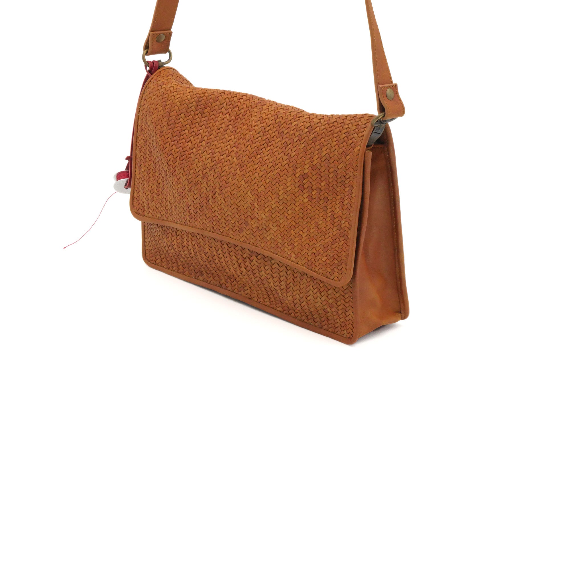 pochetta レザーイントレチャート クラッチ & サコッシュ 2way バッグ